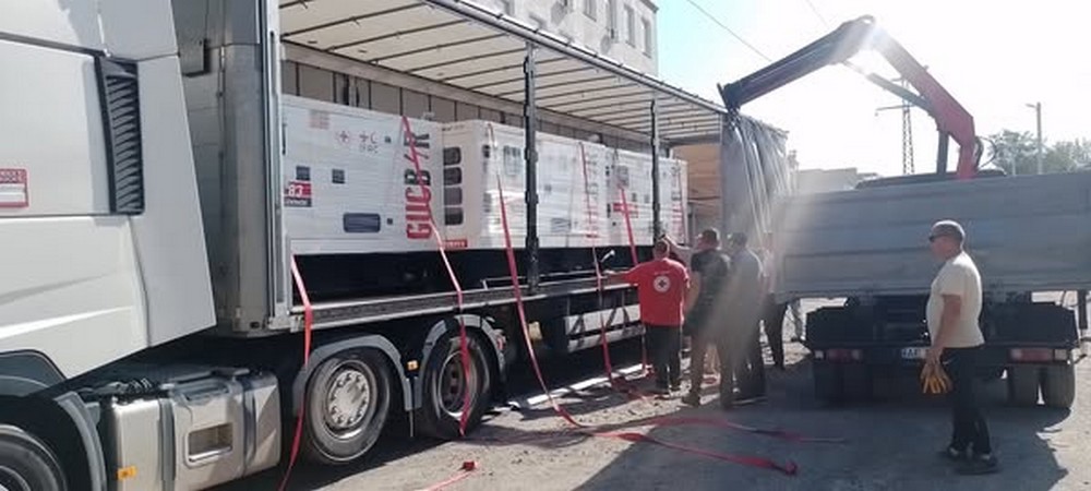 Томаківська громада отримала потужні генератори від Червоного Хреста: фото