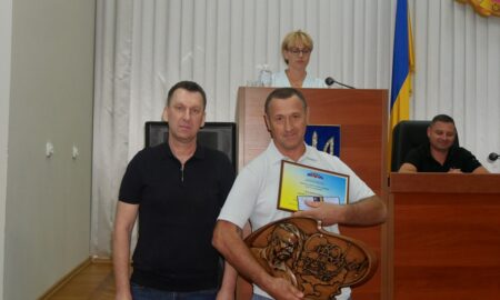 Звання «Почесний громадянин міста Покров» надали ще двом полеглим Захисникам (посмертно), а також тренеру і колишньому голові профспілки ГЗК (фото) 29 Покров