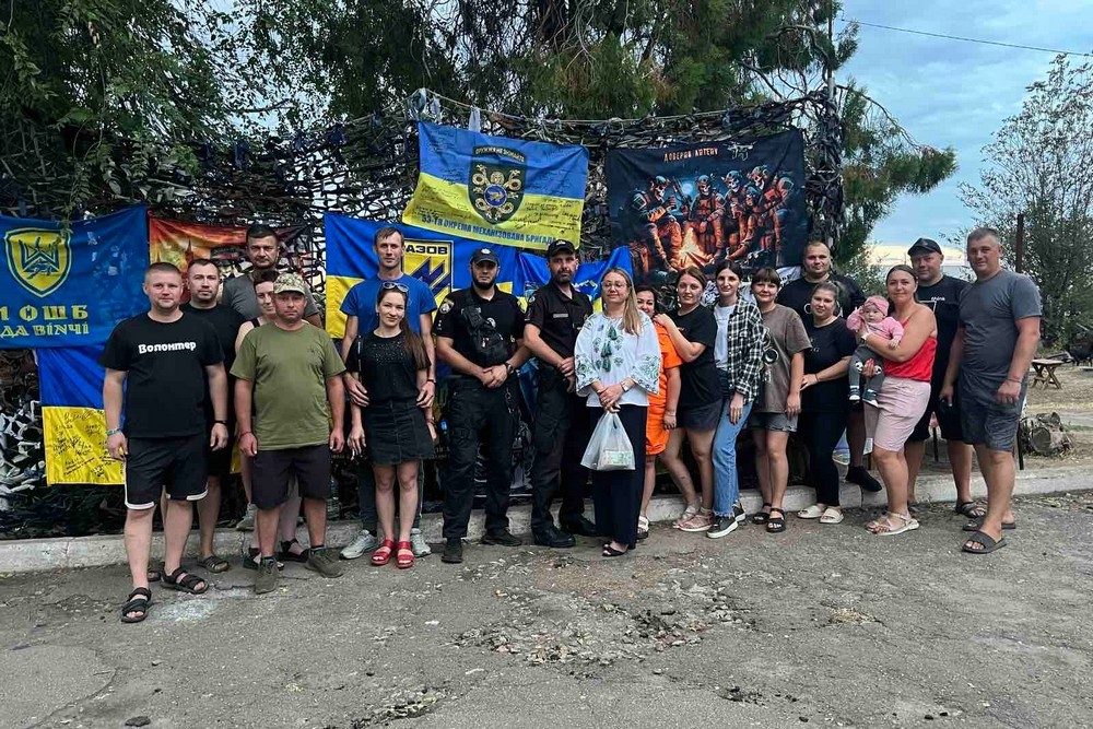 На Нікопольщині зібрали понад 100 000 грн для ЗСУ на благодійному ярмарку (фото) 1 На Нікопольщині зібрали понад 100 000 грн для ЗСУ під час благодійного ярмарку і закрили великий збір.