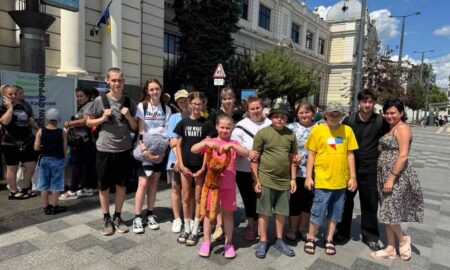 8 родин полеглих та зниклих безвісти Захисників з Томаківщини відпочили у Польщі (фото)