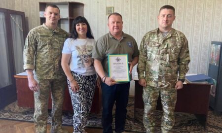 Депутат  Нікопольської міської ради отримав подяку від військової частини