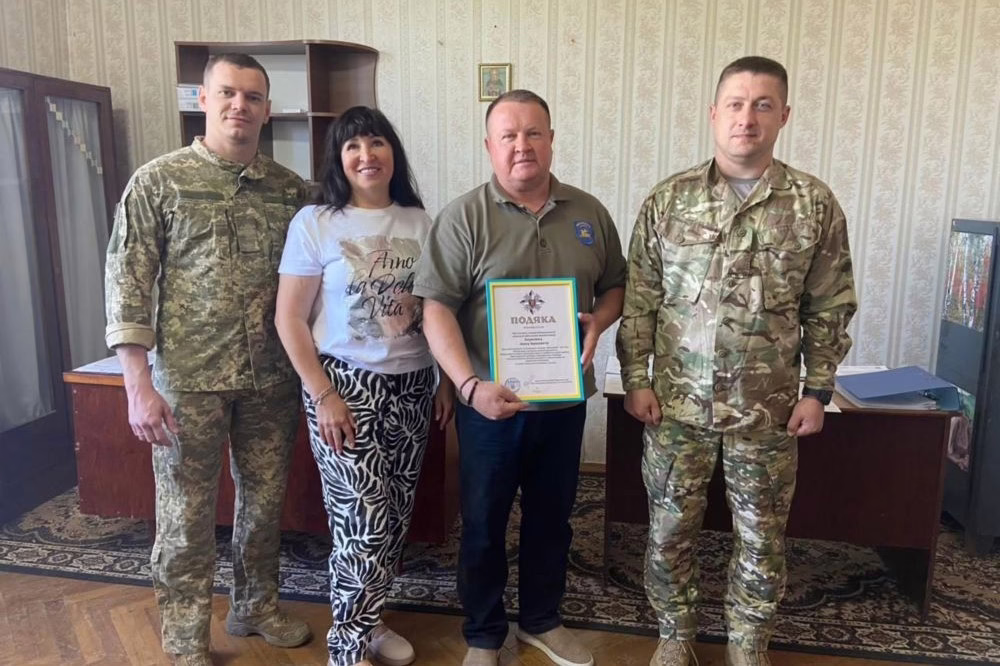 Депутат  Нікопольської міської ради отримав подяку від військової частини