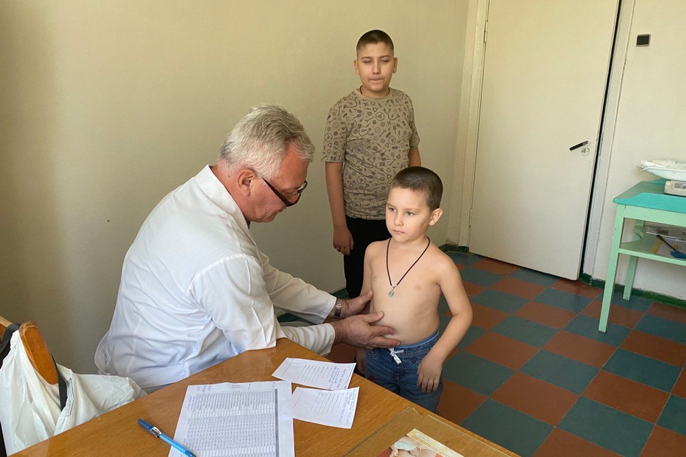 Фахівці дитячої лікарні Нікополя здійснили прийом пацієнтів у Томаківській громаді (фото) 4
