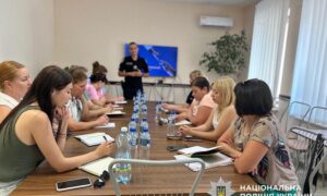 На Нікопольщині поліцейський провів тренінг для представників місцевої влади 2