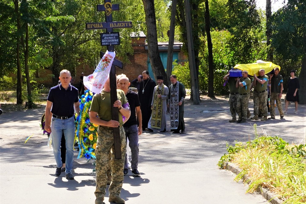 Нікополь попрощався ще з одним Воїном (фото) 6