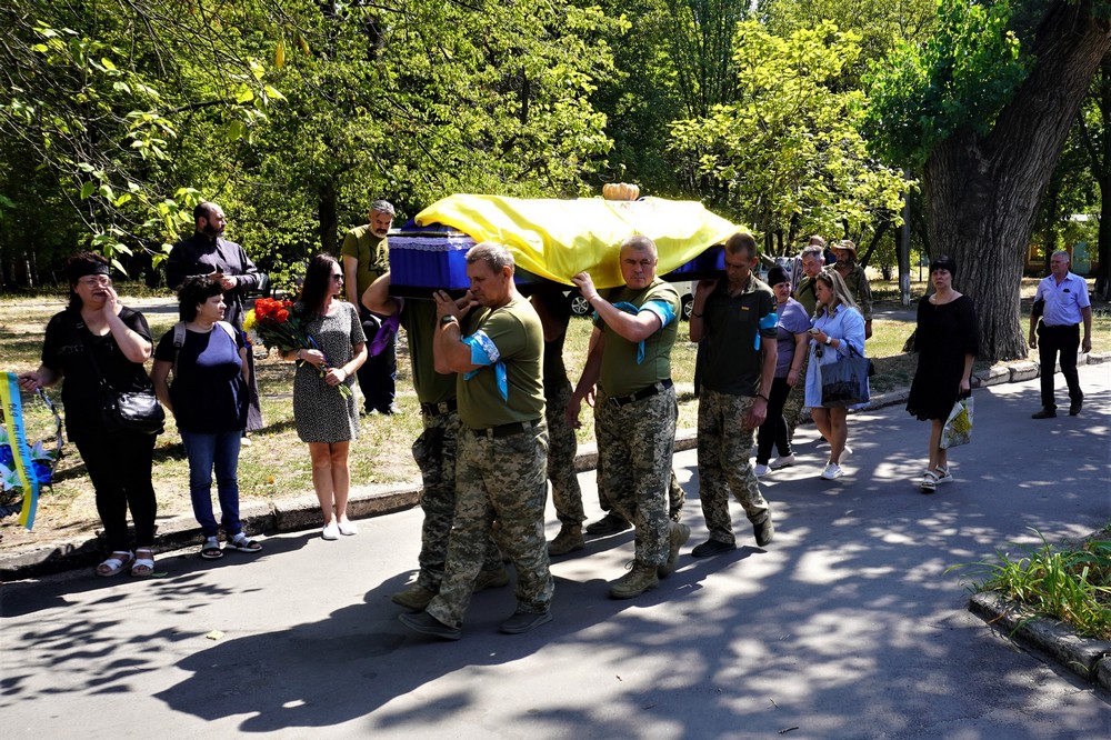 Нікополь попрощався ще з одним Воїном (фото) 8