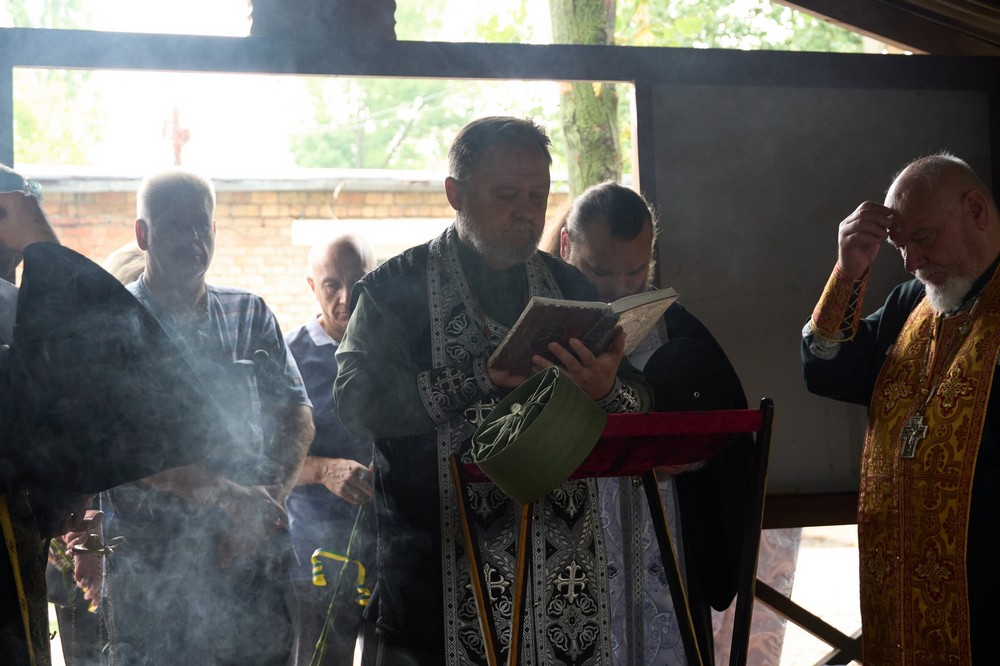Нікополь сьогодні провів в останню путь Захисника (фото) 5