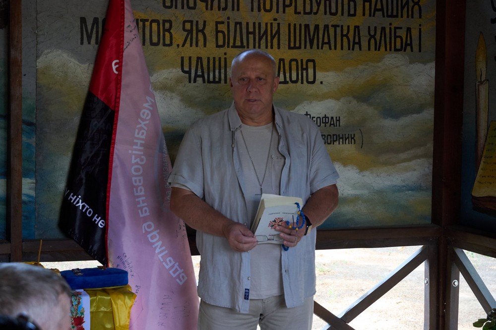 Нікополь сьогодні провів в останню путь полеглого Захисника Якова Селянінова (фото) 3