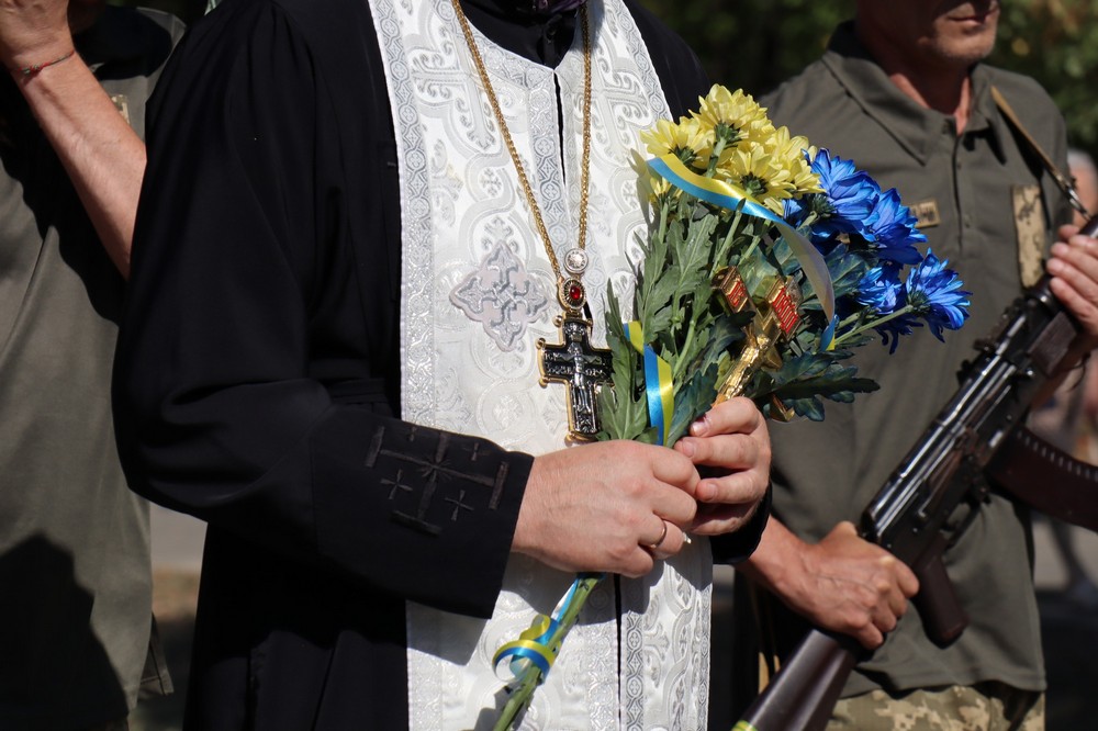 Нікопольщина сьогодні прощається із полеглим Захисником 6