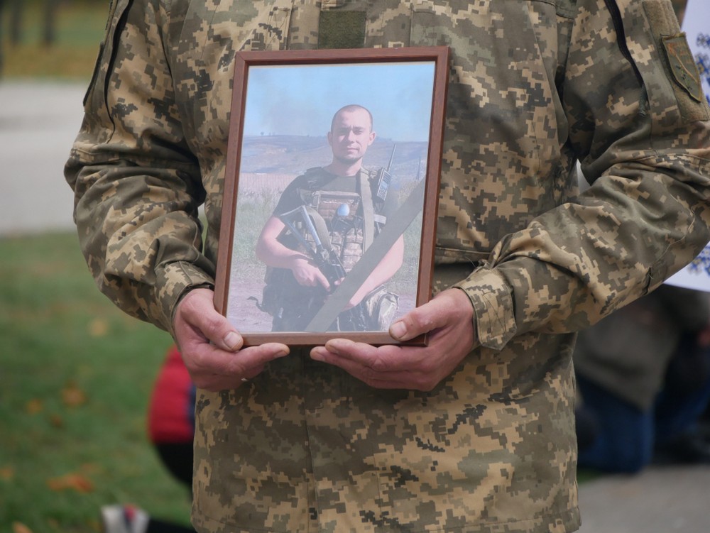 Вбиті росією мешканці Нікопольщини. Захисник з Покрова Володимир Ситник 24 серпня відзначав би 26-річчя… Але йому назавжди 23. І сьогодні ми вшановуємо пам’ять Героя!