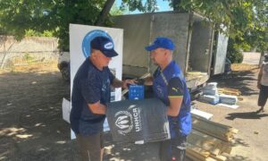 Ще 17 марганчан отримали набори для екстреного ремонту житла 6