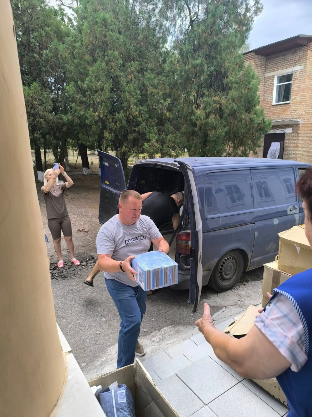 Терцентр на Нікопольщині сьогодні отримав допомогу від благодійників (фото) 10
