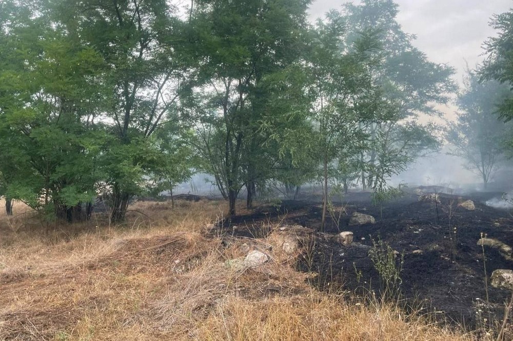 У Нікополі пошкоджено ринок, дитсадок, адмінбудівлю, під обстрілами також були район і Синельниківщина (фото) 8