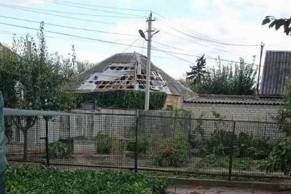 У Нікополі сьогодні двоє постраждалих, пошкоджені будинки, підприємство і авт 8