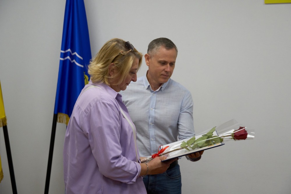 У Нікополі сьогодні нагороди вручили  державні нагороди військовим 6