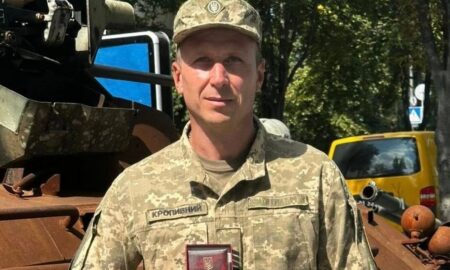 Військовий Нікопольської зенітної ракетної бригади отримав орден «За мужність» ІІІ ступеня з рук президента (відео)