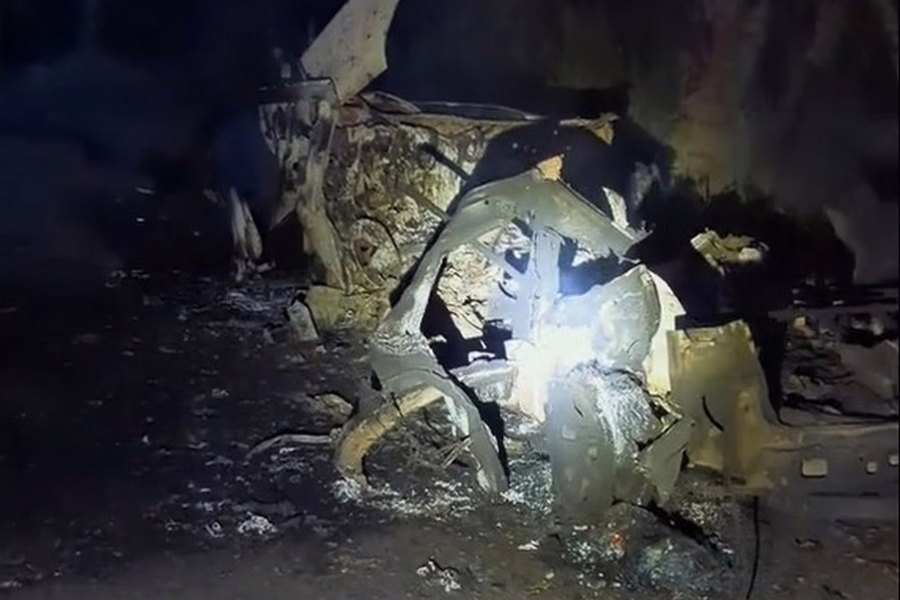 «Вони приїхали рятувати поранену і сталося пряме влучання»: відео з місця смертельного удару у Нікополі