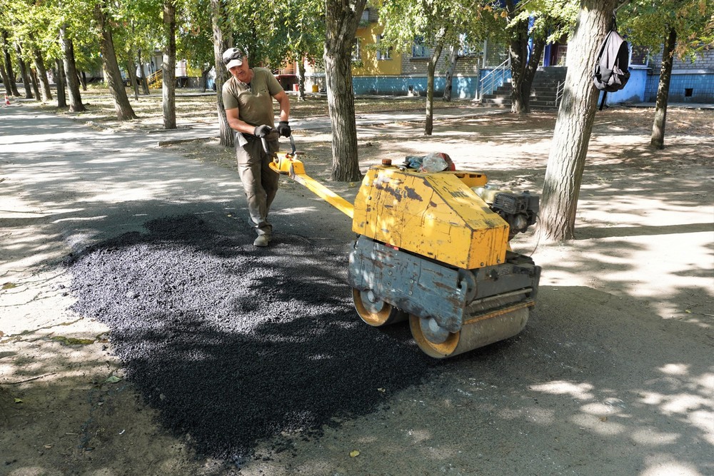 дороги тротуари