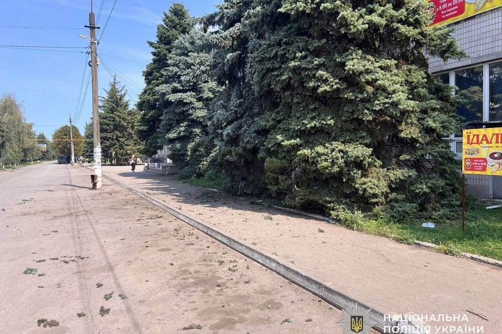 на Синельниківщині поліцейські врятували життя літній жінці 4