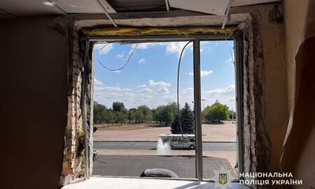 наслідки обстрілів Нікополя та області зафіксували поліцейські 4