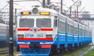 Через обстріли Дніпропетровщини тимчасово змінено рух поїздів на станції Демурине