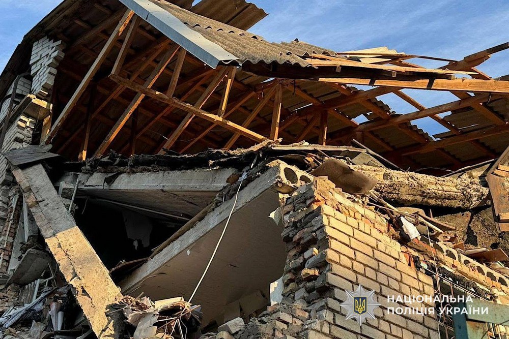Фото наслідків ворожих атак на Дніпропетровщині