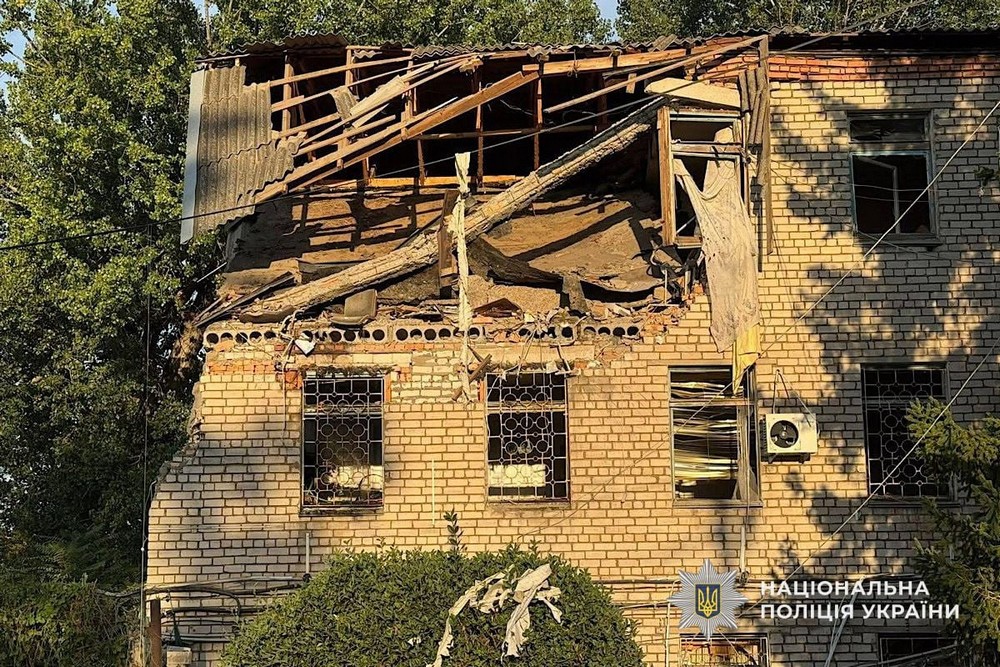 Фото наслідків ворожих атак на Дніпропетровщині