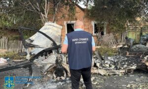 Четверо загиблих та 12 поранених на Дніпропетровщині, більшість – у Нікополі, прокурори фіксують наслідки ворожих обстрілів
