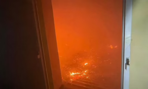 У Нікополі понівечено гімназію і будинки, ворог масовано атакував область безпілотниками, сталися пожежі
