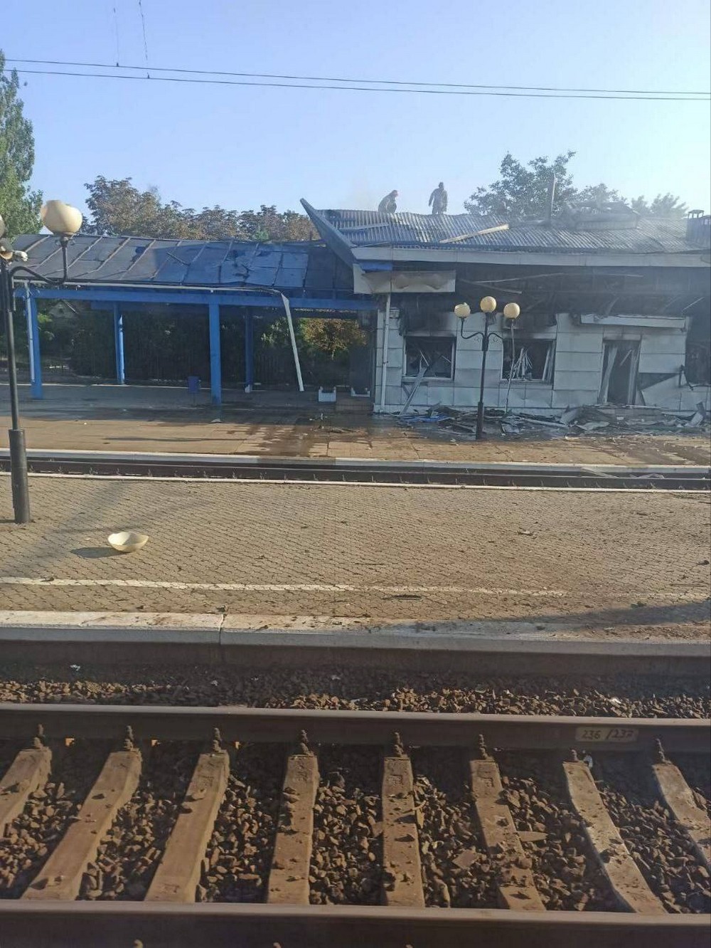 Окупанти зруйнували вокзал на Дніпропетровщині: скасовано потяги (фото, відео)