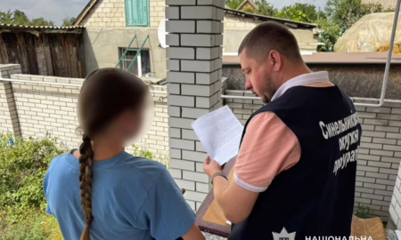 Фіктивно усиновлювали дітей: на Дніпропетровщині викрито схему ухилення від мобілізації