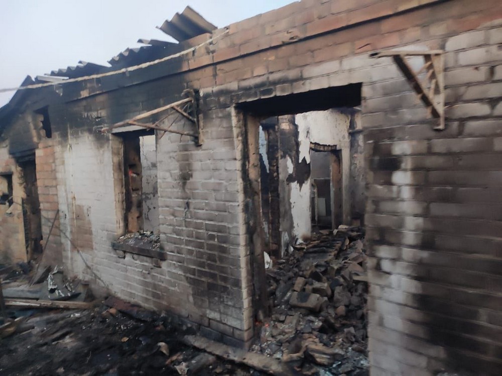 Фото наслідків обстрілів Нікополя