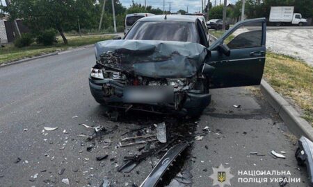 У стані алкогольного і наркотичного сп’яніння, без прав, з дитиною в салоні, виїхав на зустрічну смугу: судитимуть винуватця ДТП на Дніпропетровщині