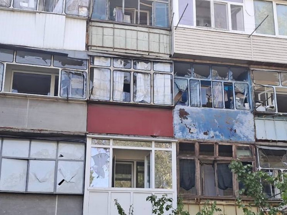 Фото наслідків обстрілів Нікополя