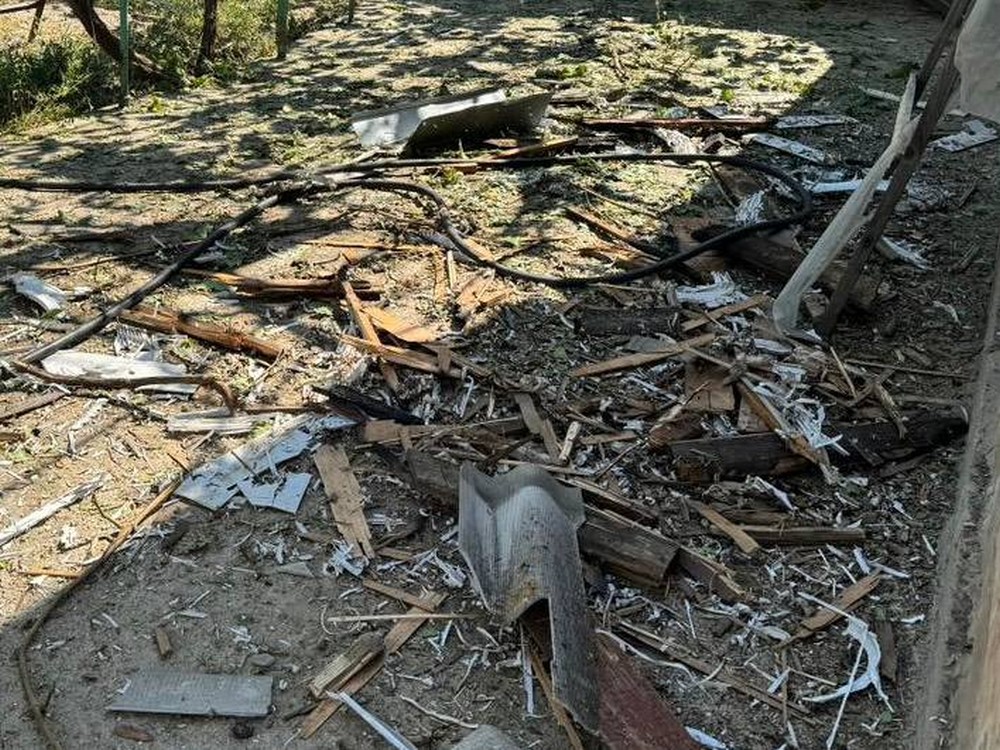 Фото наслідків обстрілів Нікополя