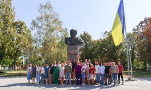 У Марганці сьогодні пройшли урочистості до Дня Незалежності України (фото)