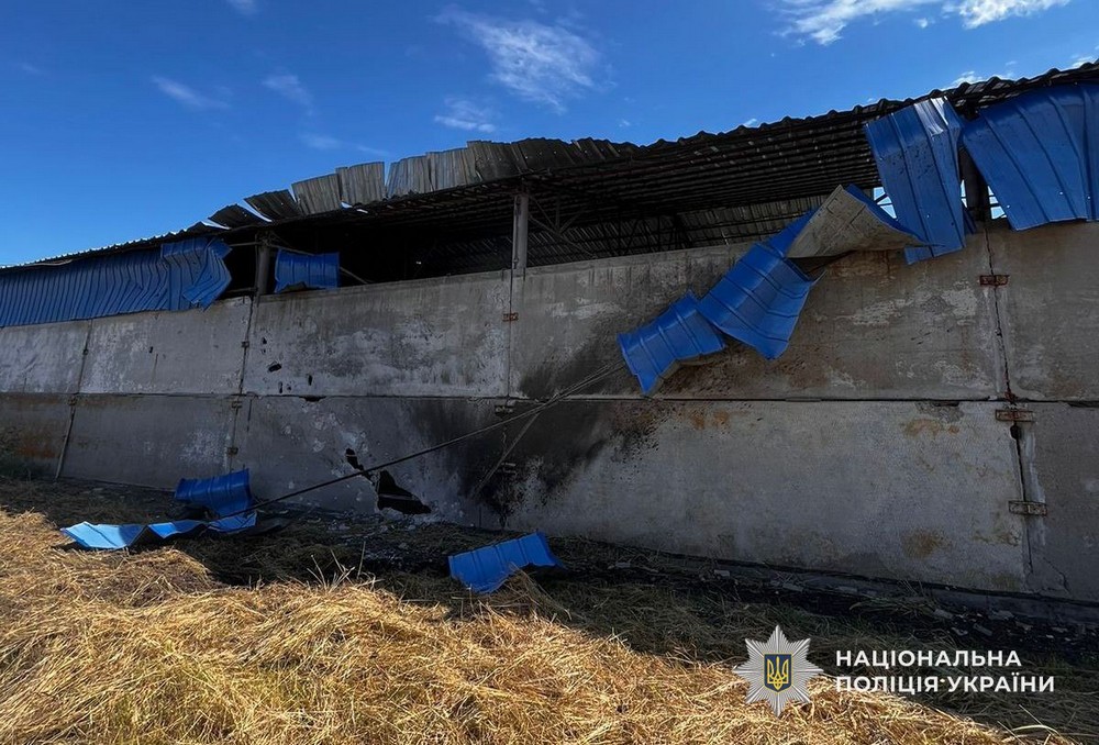 Наслідки ударів по Нікопольщині і Синельниківщині: фото