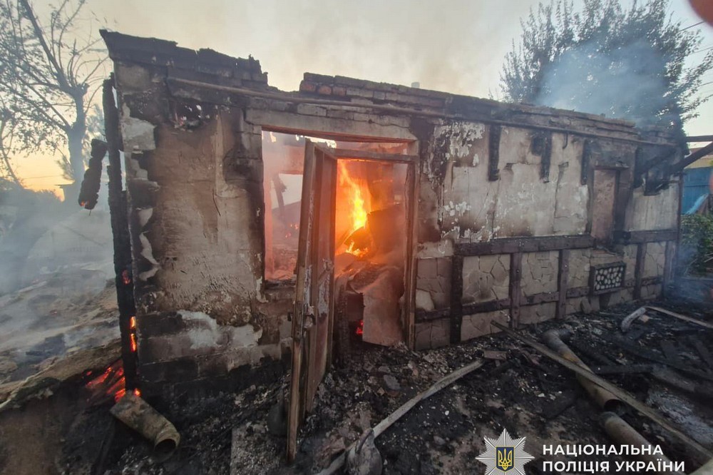 Ворог запустив по Нікополю понад 10 дронів і поранив хлопця, над областю збили 18 ракет і 20 БпЛА – багато руйнувань (фото)