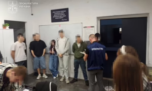 Припинено діяльність 11 шахрайських кол-центрів у Дніпрі