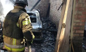 Вбитий і шестеро поранених, багато руйнувань і пожежі: Синельниківщина і Нікопольщина були під ворожим вогнем 30 серпня