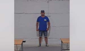 у Нікополі