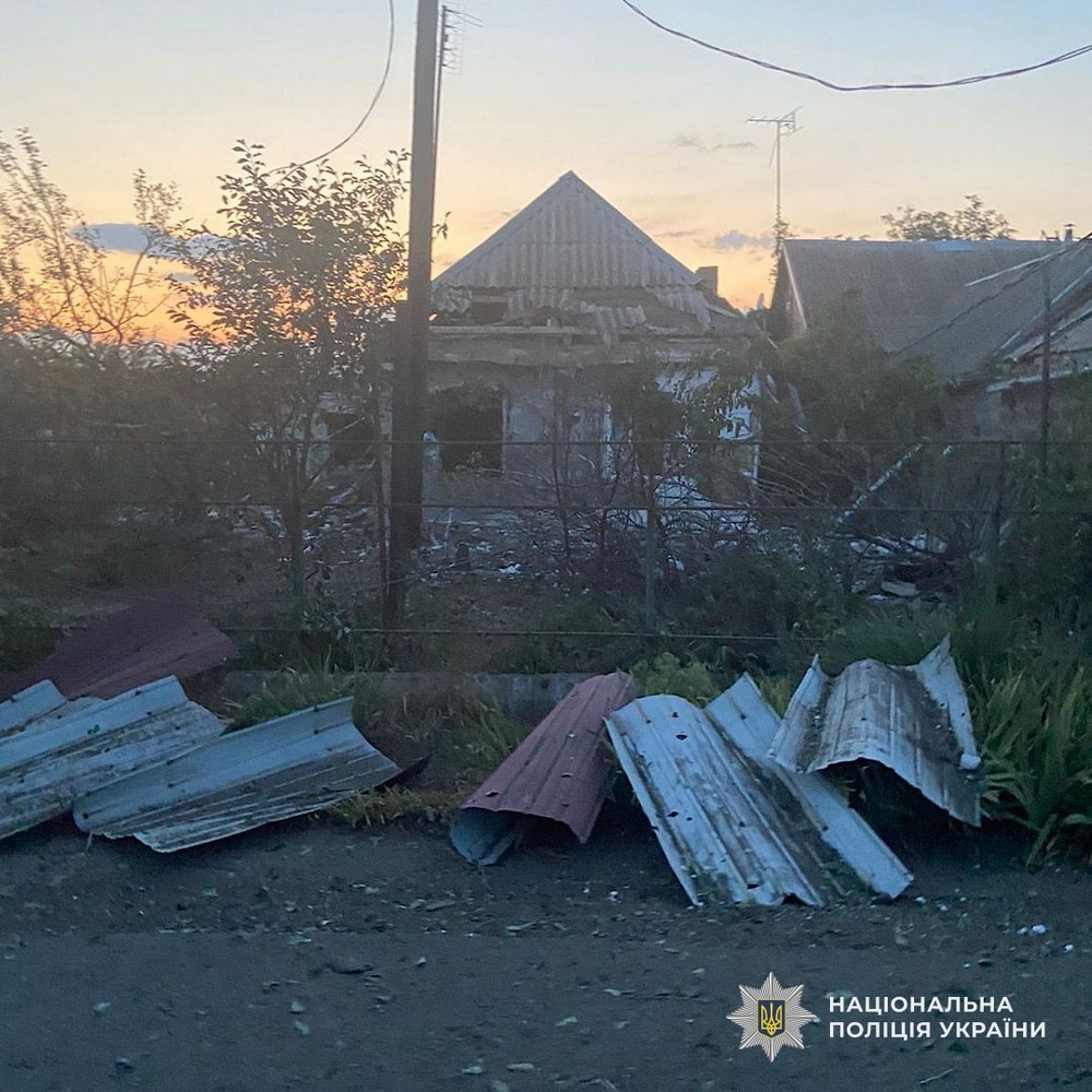 Фото наслідків обстрілів Нікопольщини