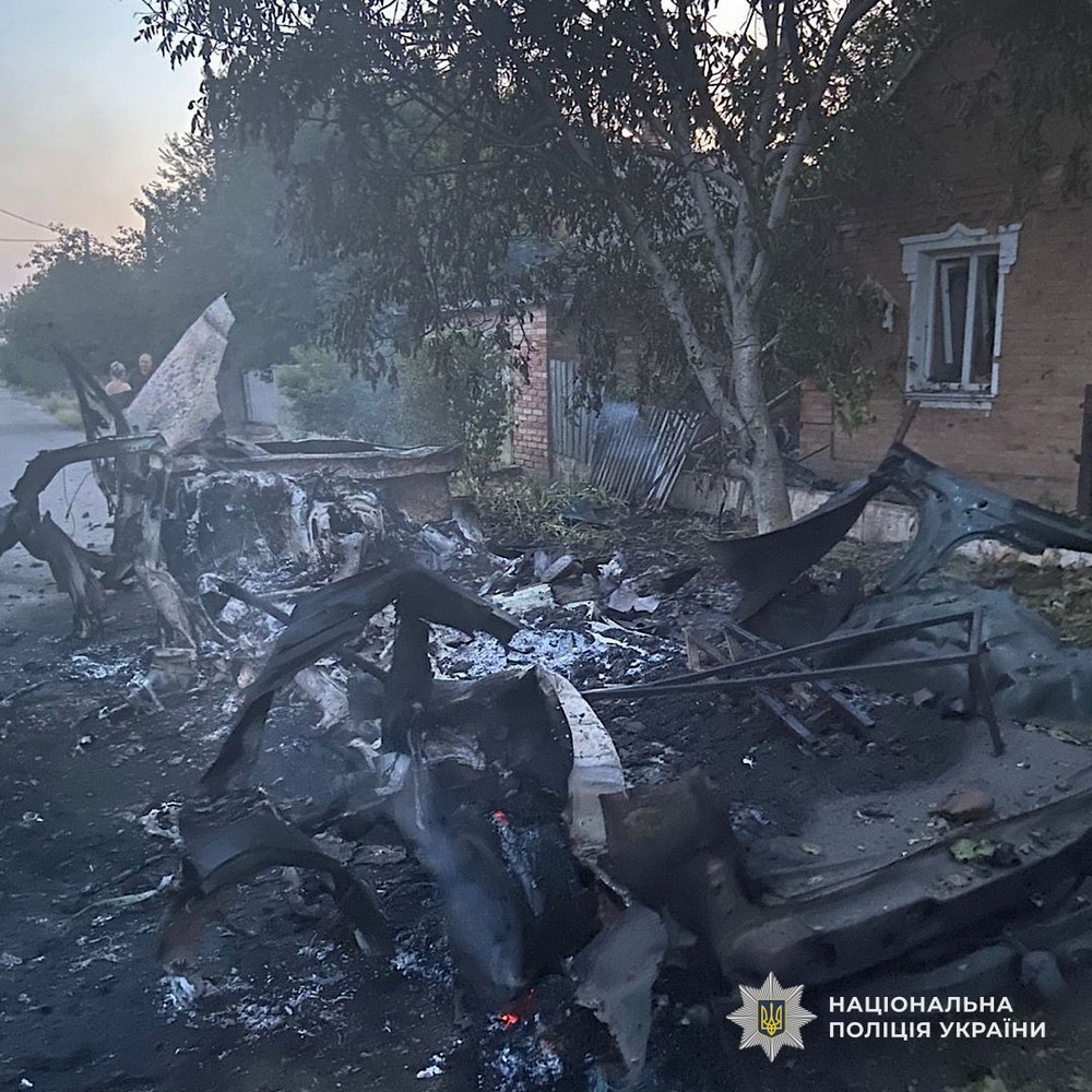 Фото наслідків обстрілів Нікопольщини