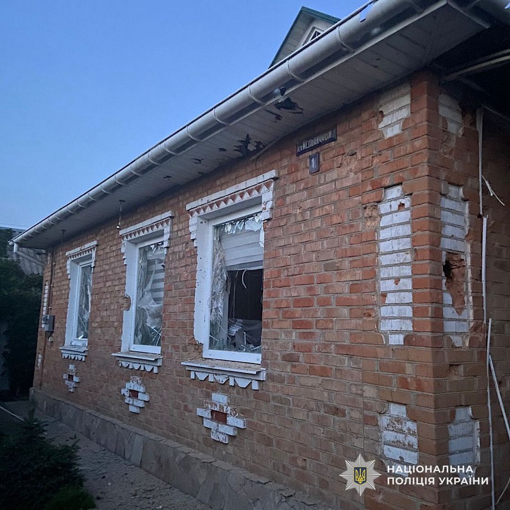 Фото наслідків обстрілів Нікопольщини