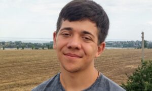 Навіть будучи далеко, дарував мамі квіти… Історії загиблих Героїв Нікопольщини: Єгор Фатєєв, 24 роки, Покров