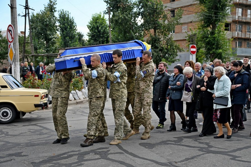 Вбиті росією мешканці Нікопольщини: Захисник з Нікополя Валерій Корнієнко сьогодні відзначав би 61-річчя…
