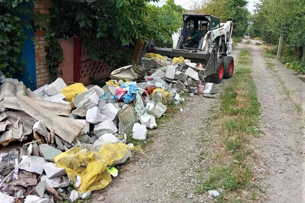 У Нікополі від початку тижня побито 20 будинків