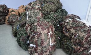 Нікополь сьогодні передав для потреб ЗСУ чергову партію маскувальних сіток