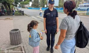 Як діяти при виявленні вибухонебезпечного предмету – мешканцям Нікополя розповіли рятувальники