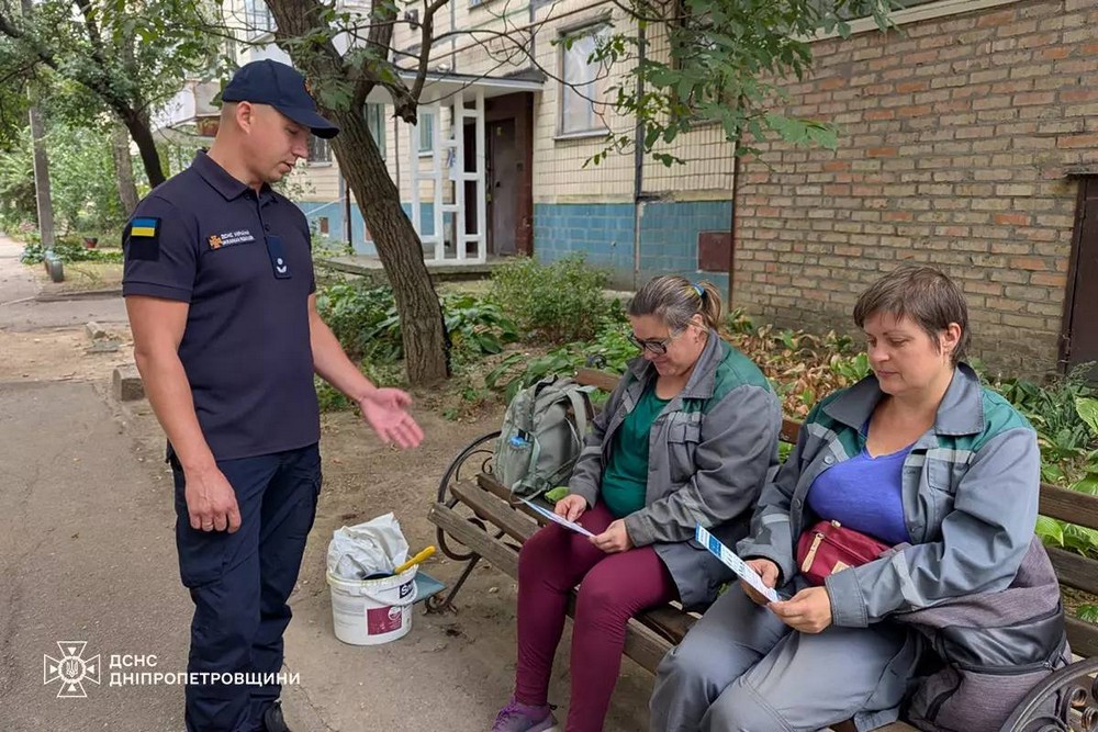 Як діяти при виявленні вибухонебезпечного предмету – мешканцям Нікополя розповіли рятувальники